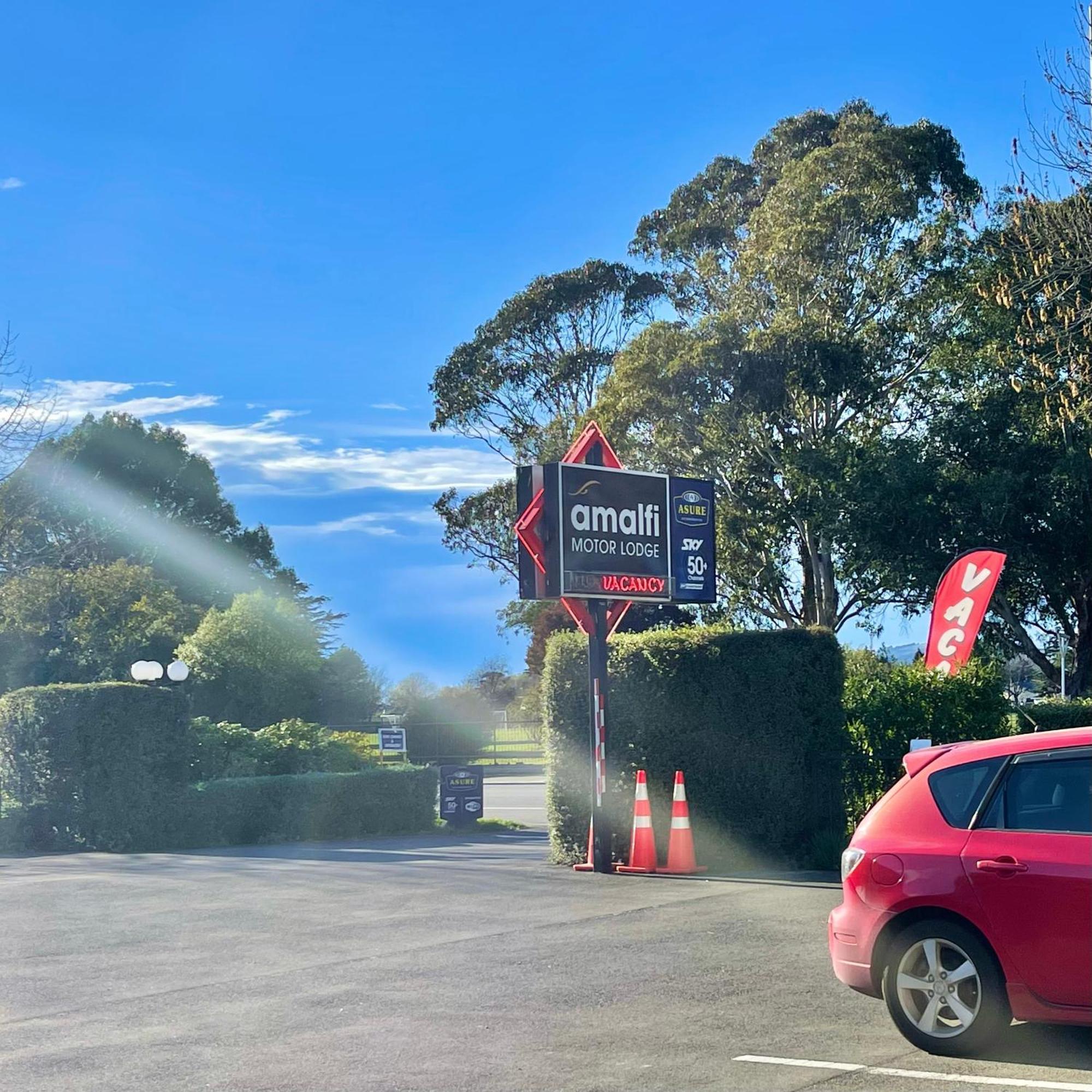 Amalfi Motor Lodge Christchurch Exterior photo