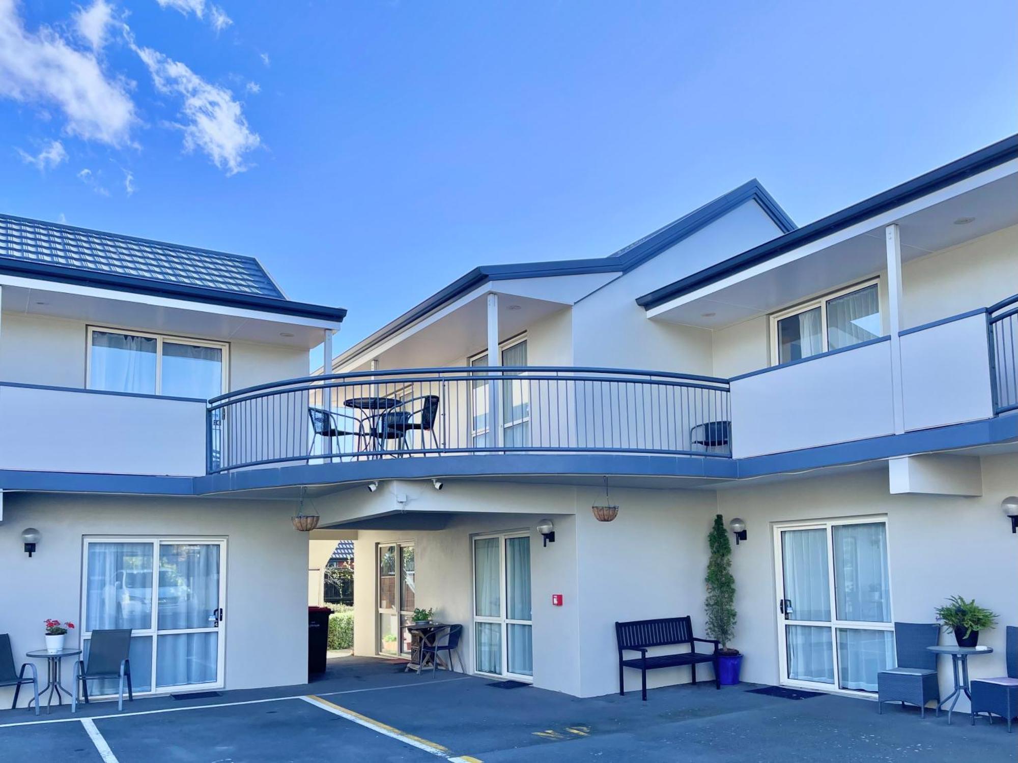 Amalfi Motor Lodge Christchurch Exterior photo