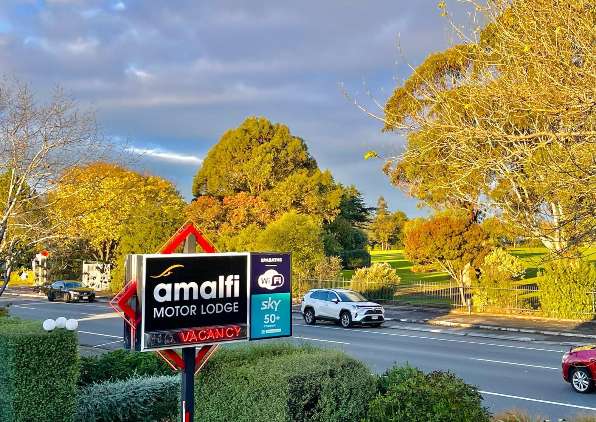 Amalfi Motor Lodge Christchurch Exterior photo